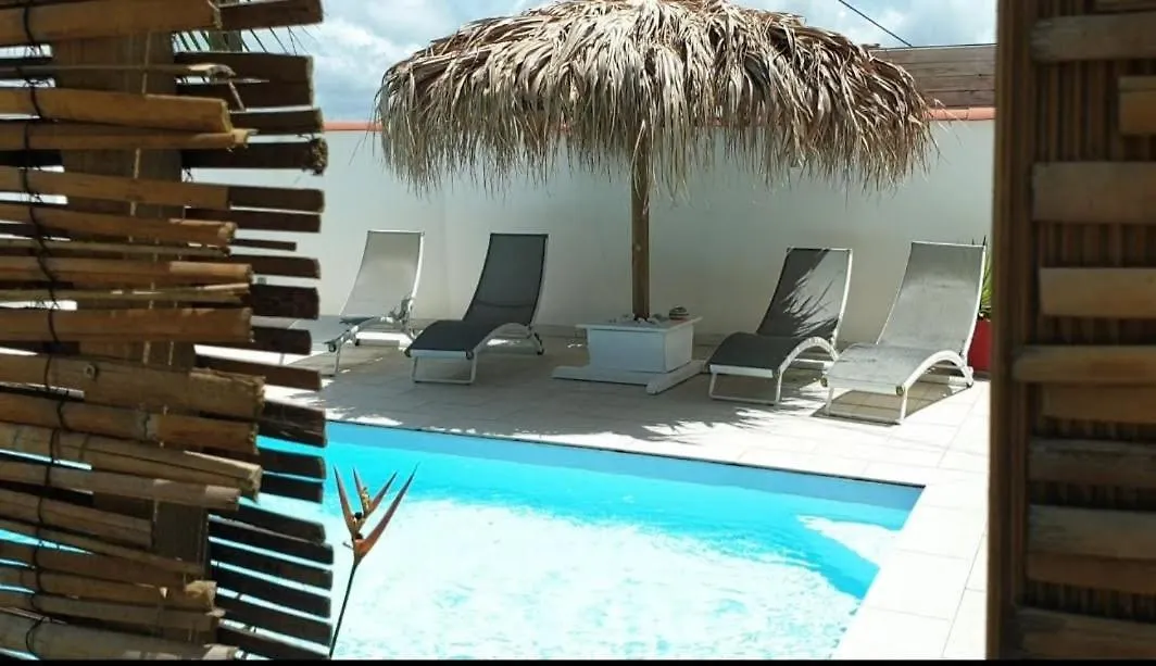 Appartement Canne à sucre Martinique jacuzzi privé Sainte-Luce