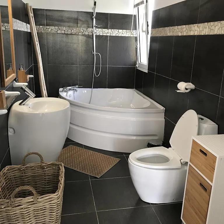 Appartement Canne à sucre Martinique jacuzzi privé Sainte-Luce